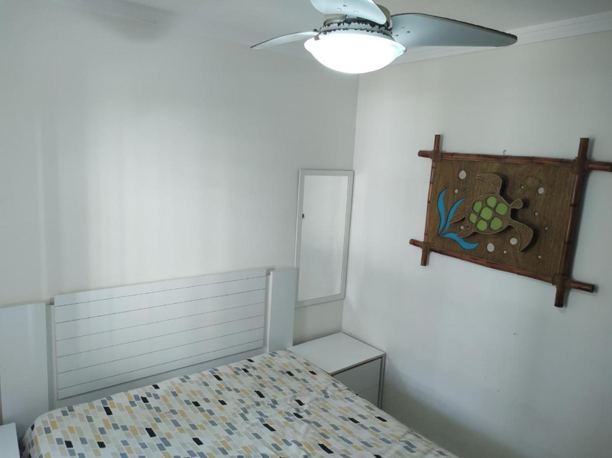 Apartamento Ubatuba: Praia Grande Beachfront Retreat Exterior photo