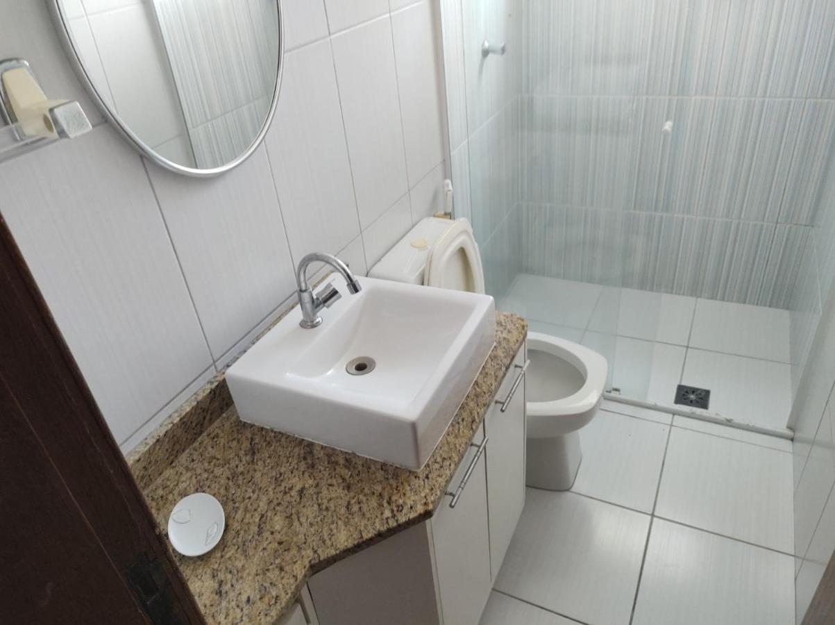 Apartamento Ubatuba: Praia Grande Beachfront Retreat Exterior photo